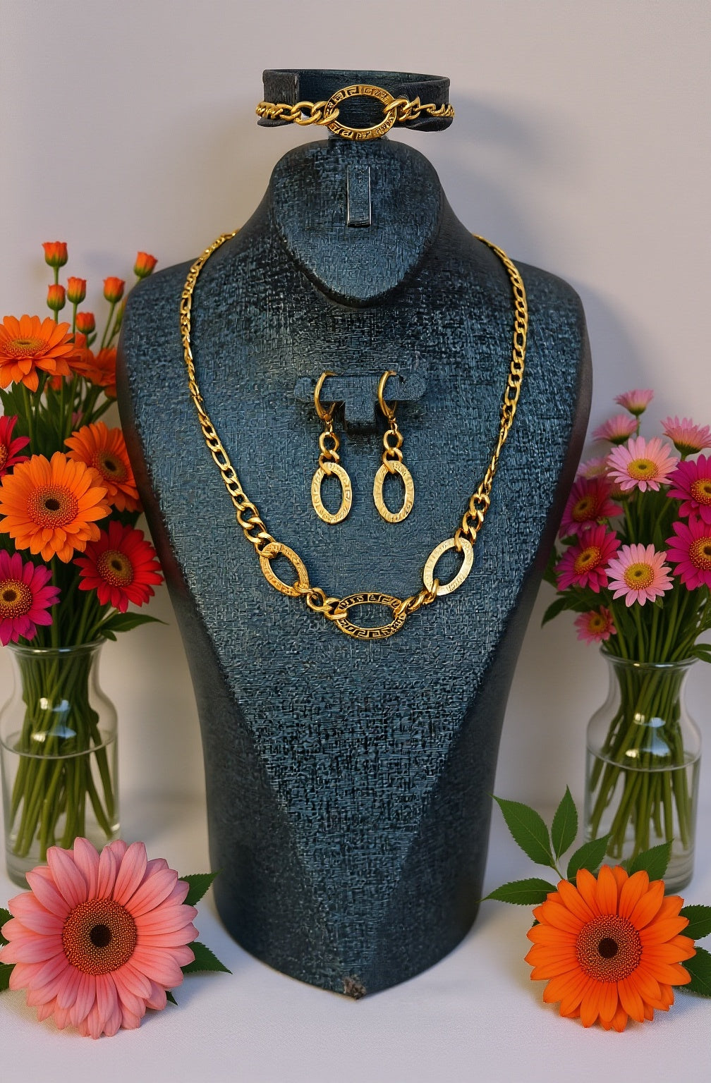 طقم كارتي لوف صورة طبق الاصل عن الذهب