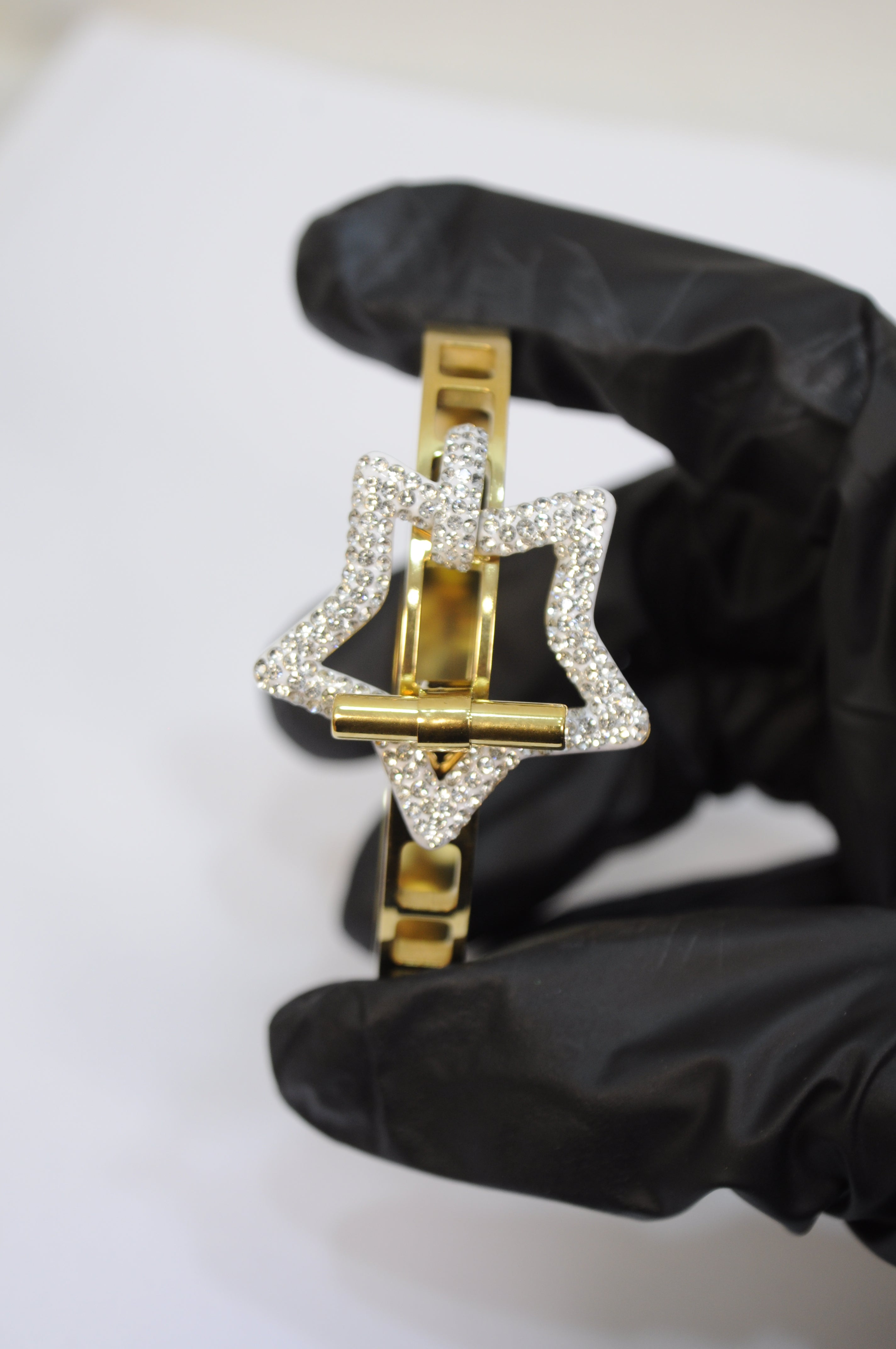 ✨ سوارة هارماس – فخامة تجمع بين القوة والأناقةا